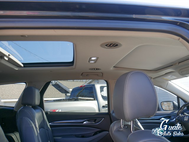 Buick Enclave photo 17