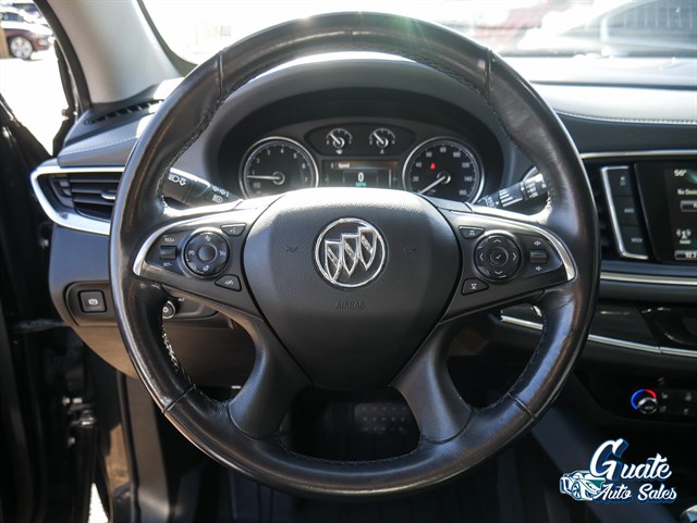 Buick Enclave photo 8
