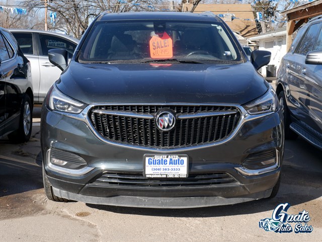 Buick Enclave photo 2