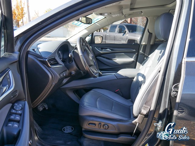 Buick Enclave photo 5