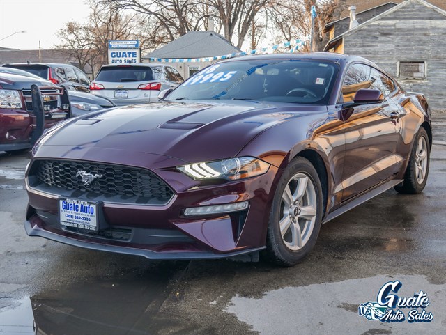 Ford Mustang photo 3
