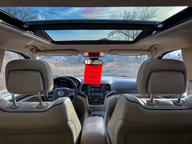 Jeep Grand Cherokee photo 16
