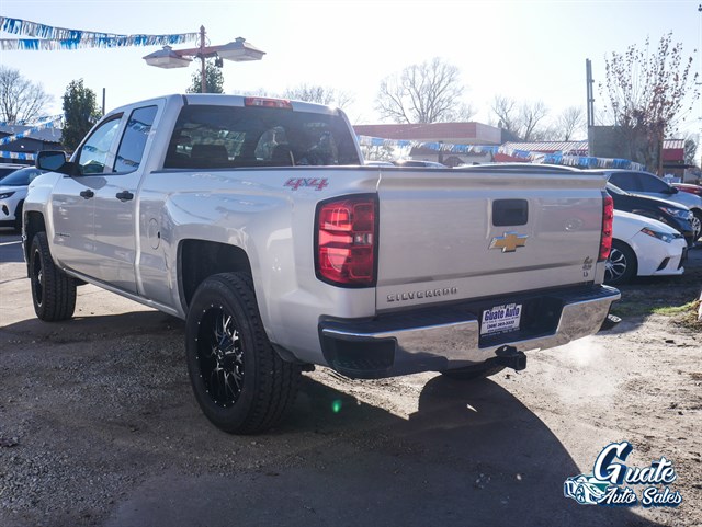Chevrolet Silverado photo 10