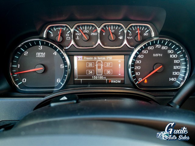 Chevrolet Silverado photo 6