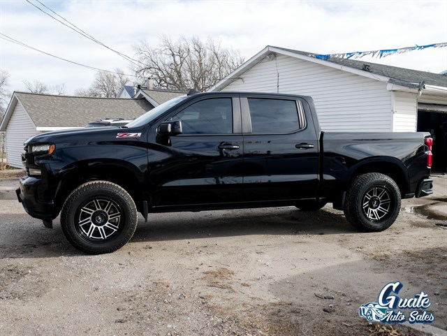 Chevrolet Silverado photo 4