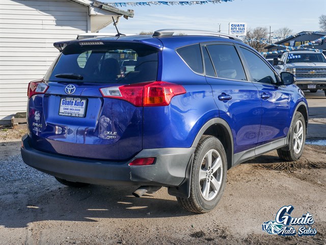 Toyota RAV4 photo 14