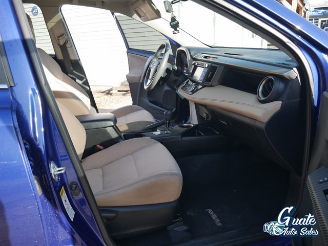 Toyota RAV4 photo 17