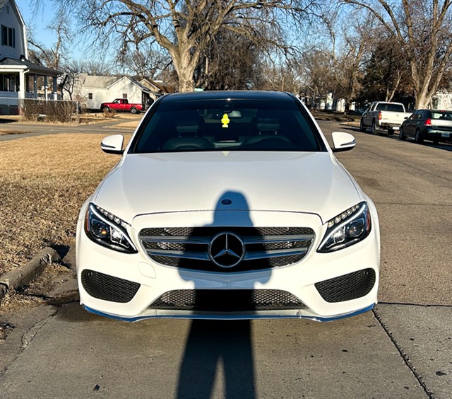 Mercedes-Benz C-Class photo 2
