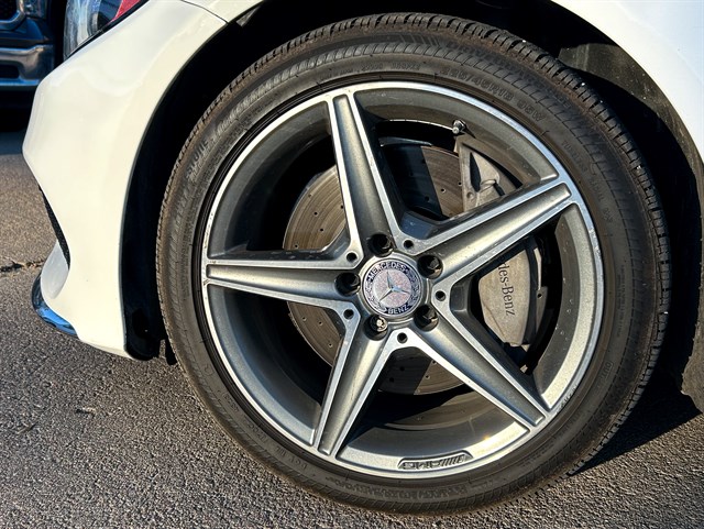 Mercedes-Benz C-Class photo 23