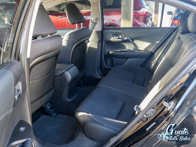 Honda Accord photo 10