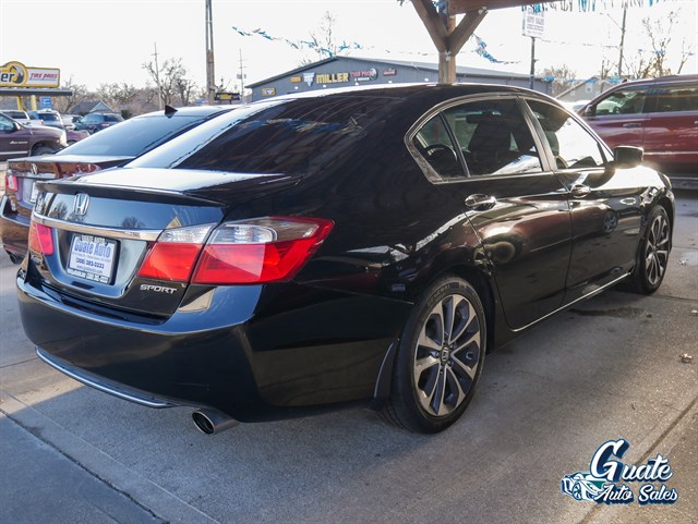 Honda Accord photo 13