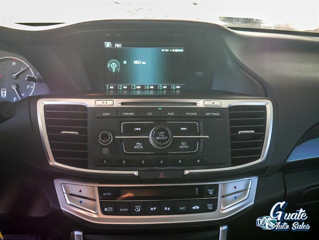 Honda Accord photo 9