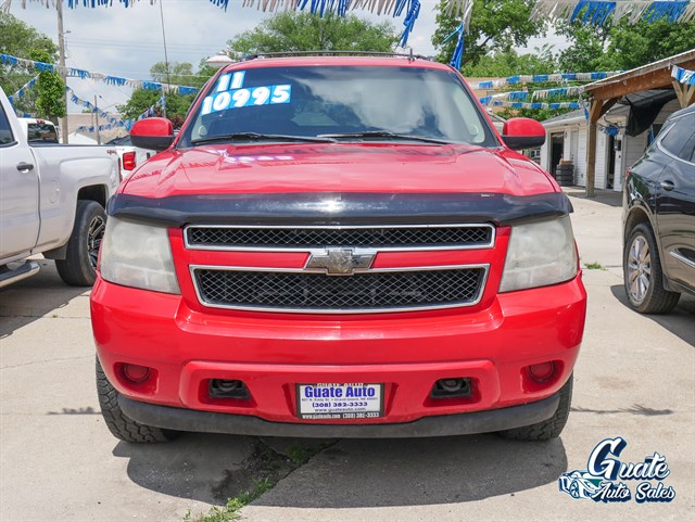 Chevrolet Avalanche photo 2