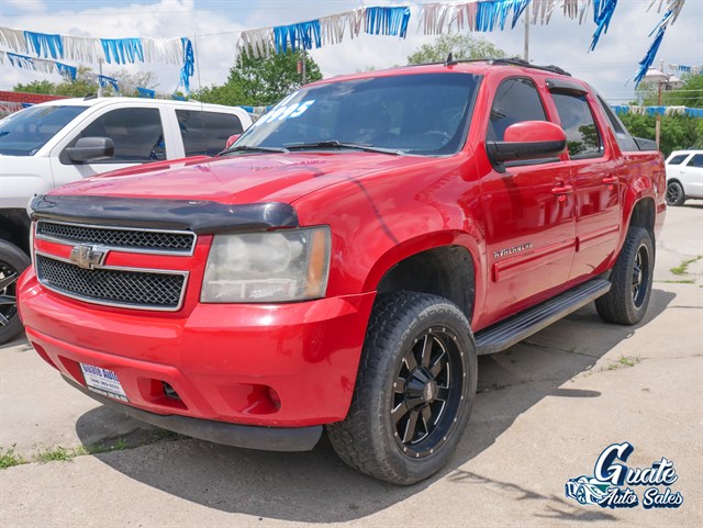 Chevrolet Avalanche photo 3