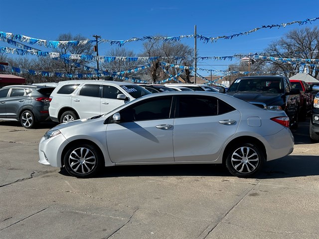 Toyota Corolla photo 4
