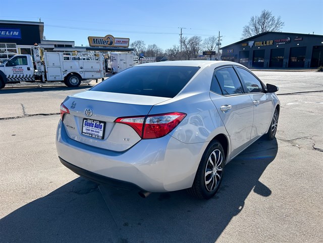 Toyota Corolla photo 7