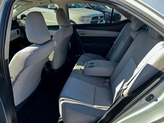 Toyota Corolla photo 15