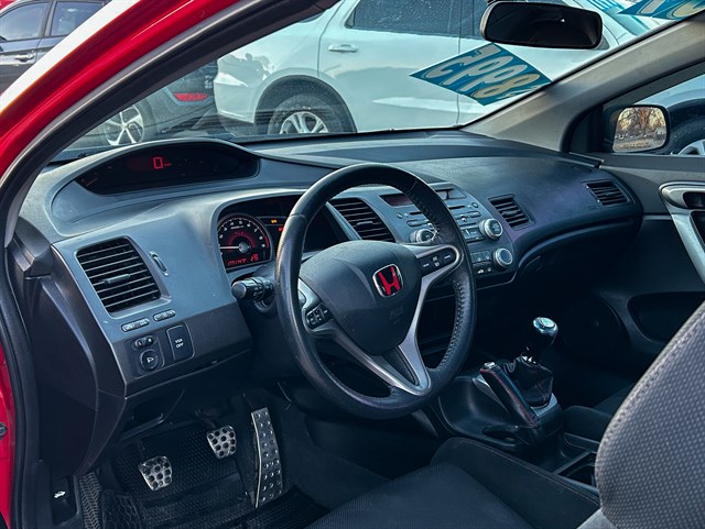 Honda Civic photo 8