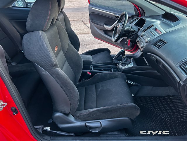 Honda Civic photo 13