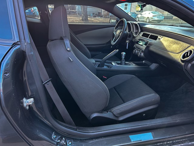 Chevrolet Camaro photo 9
