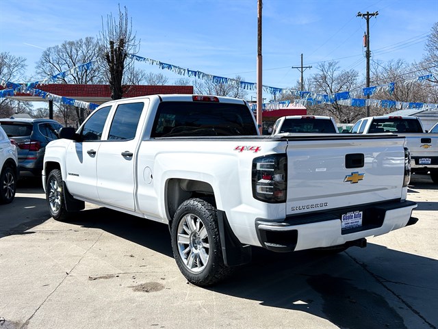 Chevrolet Silverado photo 12