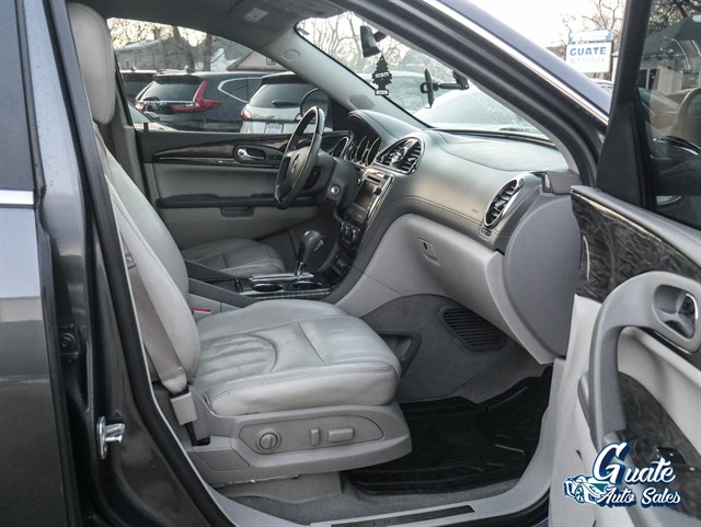 Buick Enclave photo 16