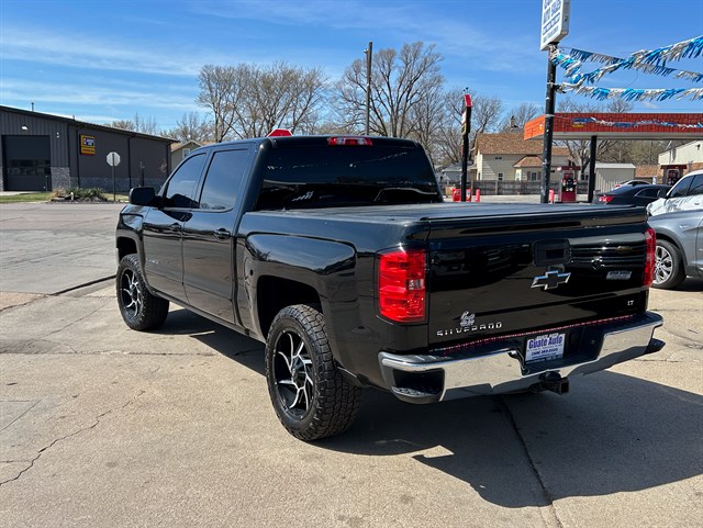 Chevrolet Silverado photo 5