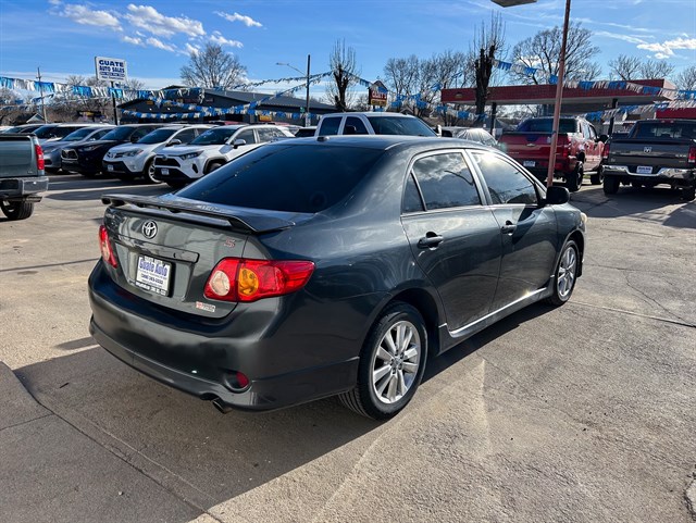 Toyota Corolla photo 14