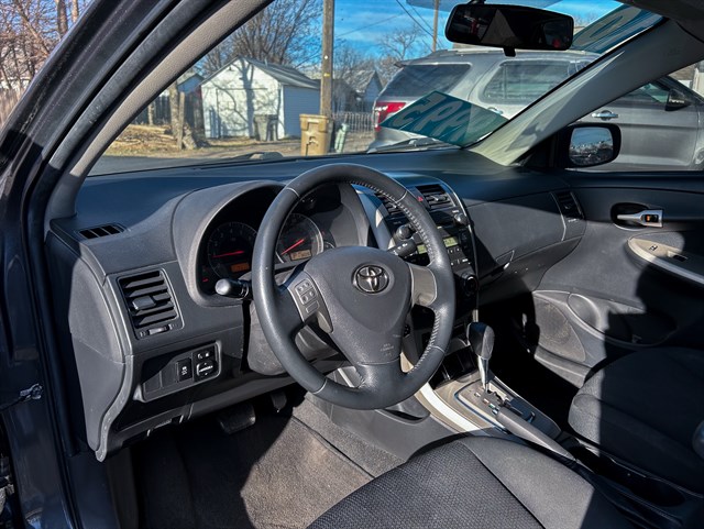 Toyota Corolla photo 4