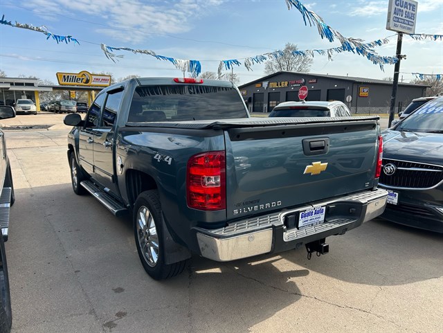 Chevrolet Silverado photo 4