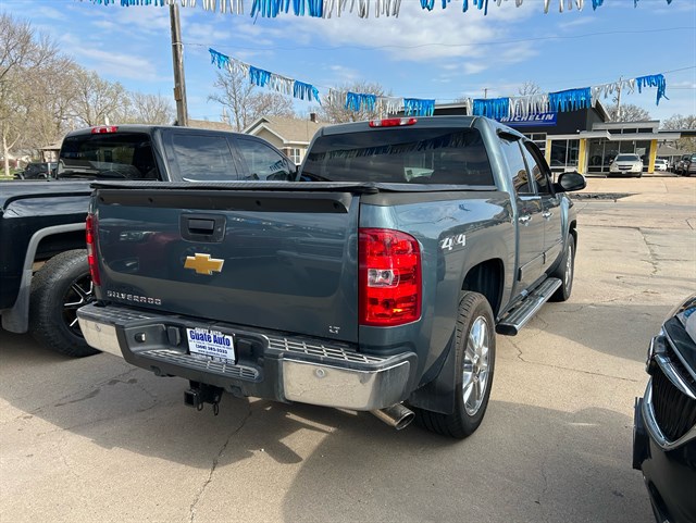 Chevrolet Silverado photo 6