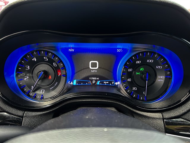Chrysler 300 photo 6