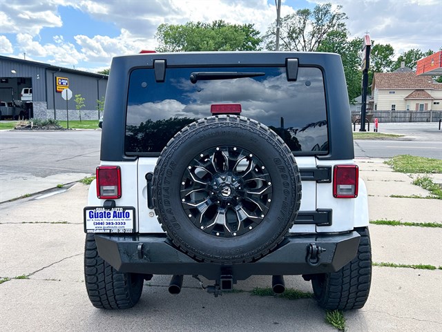 Jeep Wrangler photo 6