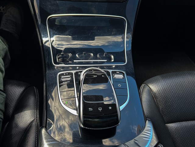 Mercedes-Benz C-Class photo 10