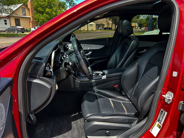 Mercedes-Benz C-Class photo 16