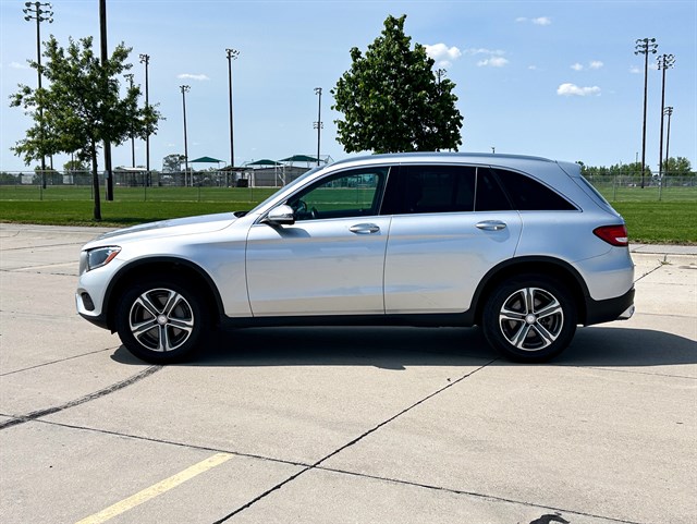 Mercedes-Benz GLC-Class photo 10