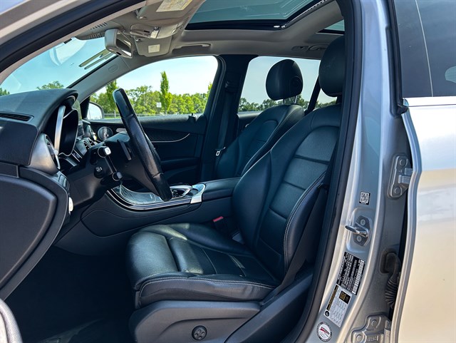 Mercedes-Benz GLC-Class photo 15