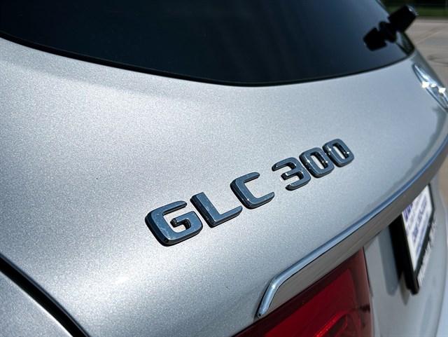 Mercedes-Benz GLC-Class photo 24