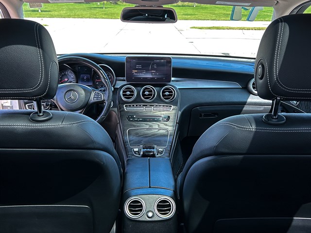 Mercedes-Benz GLC-Class photo 18