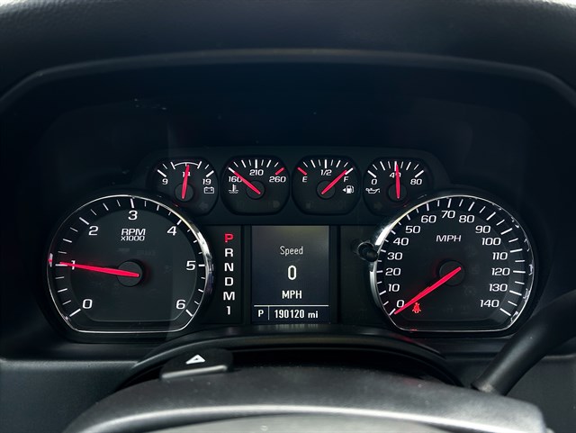 Chevrolet Silverado photo 6