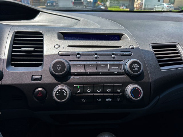 Honda Civic photo 7