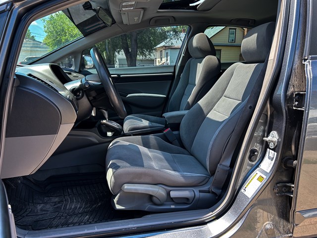 Honda Civic photo 11
