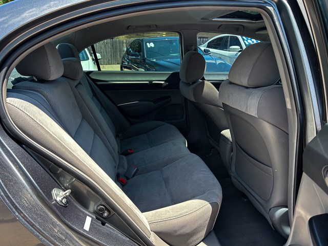 Honda Civic photo 13