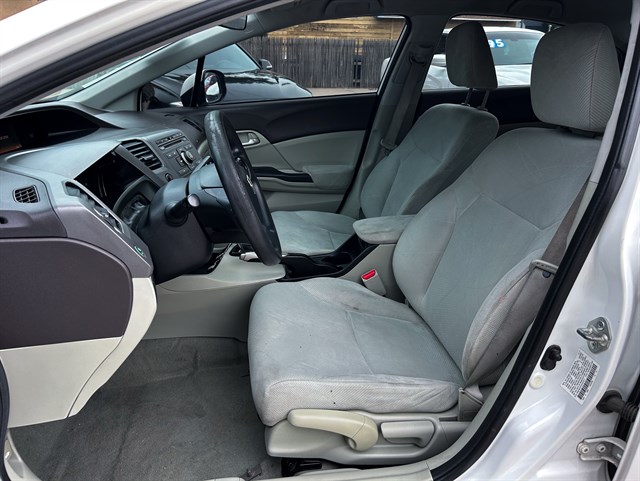 Honda Civic photo 10
