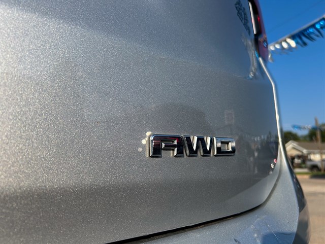 GMC Terrain photo 19