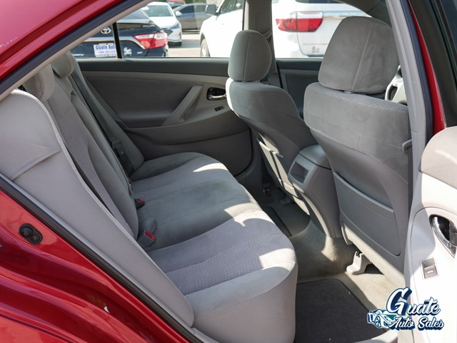 Toyota Camry photo 13