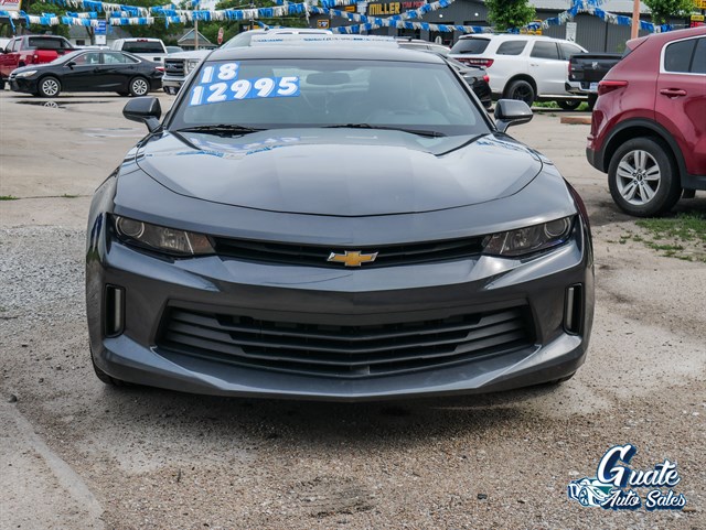 Chevrolet Camaro photo 2