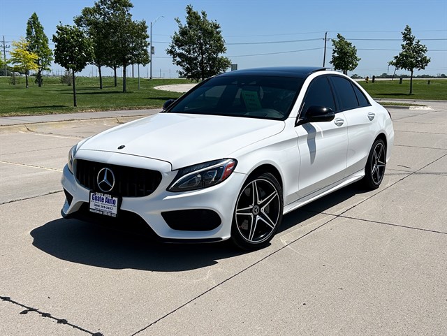 Mercedes-Benz C-Class photo 3