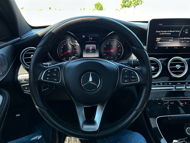Mercedes-Benz C-Class photo 5