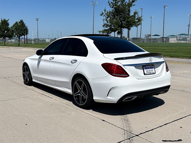 Mercedes-Benz C-Class photo 13